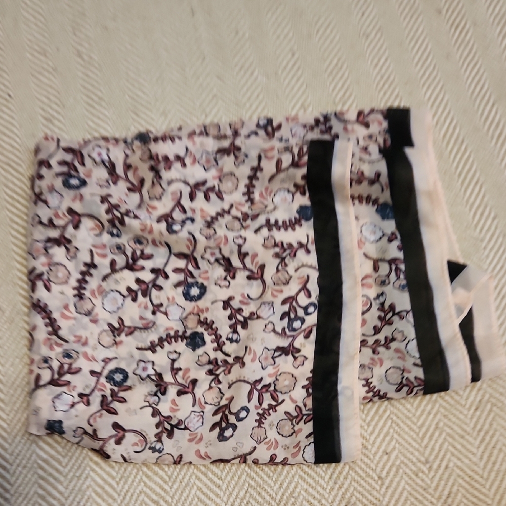 Lauren Conrad Infinity Scarf. Floral pink and gray